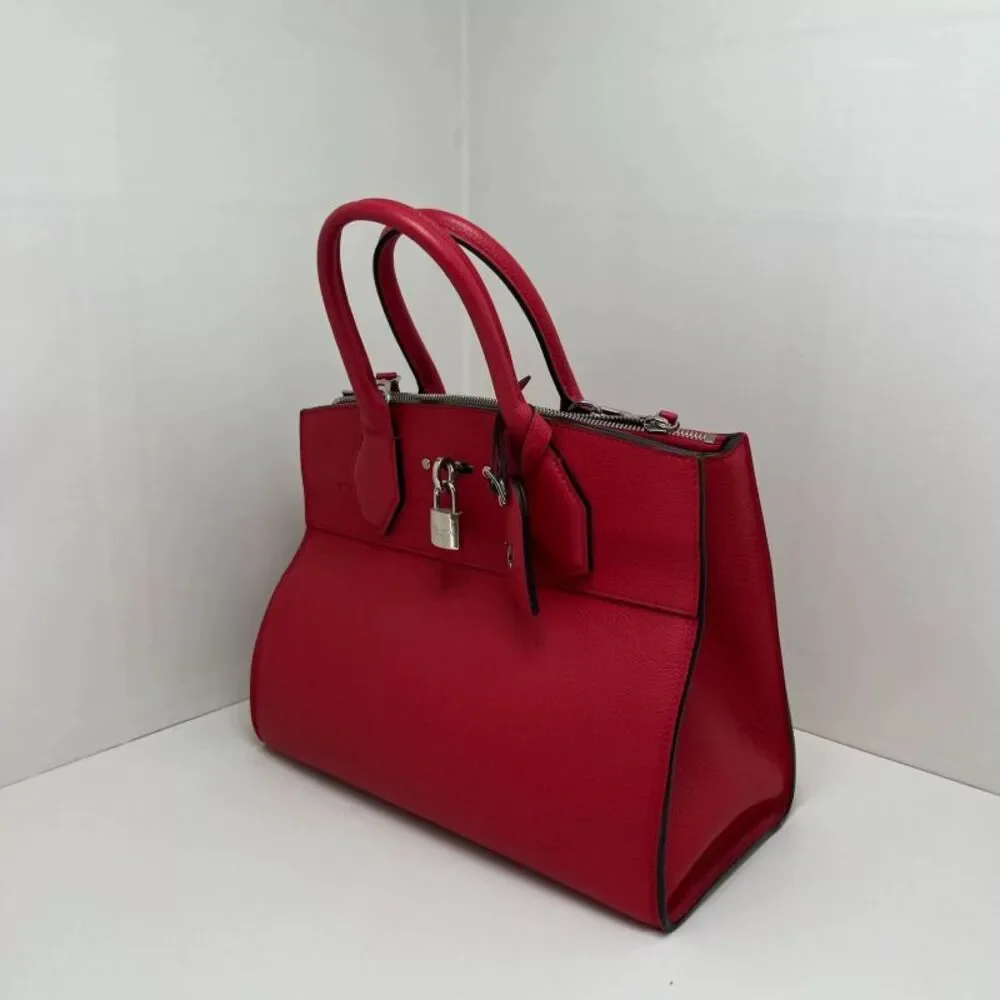 Louis Vuitton Women Pre-Loved Bag Very Good Condition